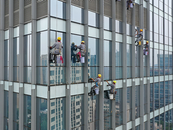 同一建筑不同朝向清洗时间需调整吗？—海口外墙清洗公司